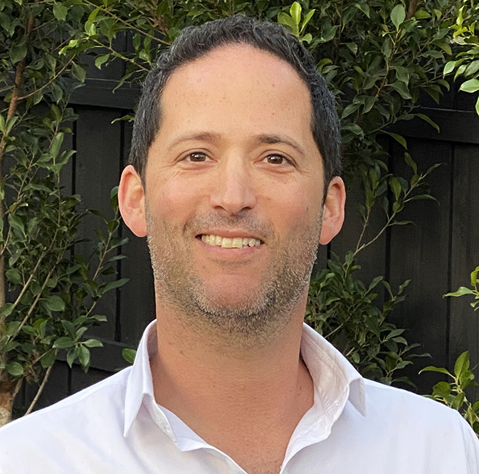 Dr Dean Federman